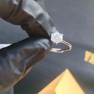 1 Ct Moissanite Engagement Ring – GRA Certified D/VVS1 – Adjustable 925 Silver